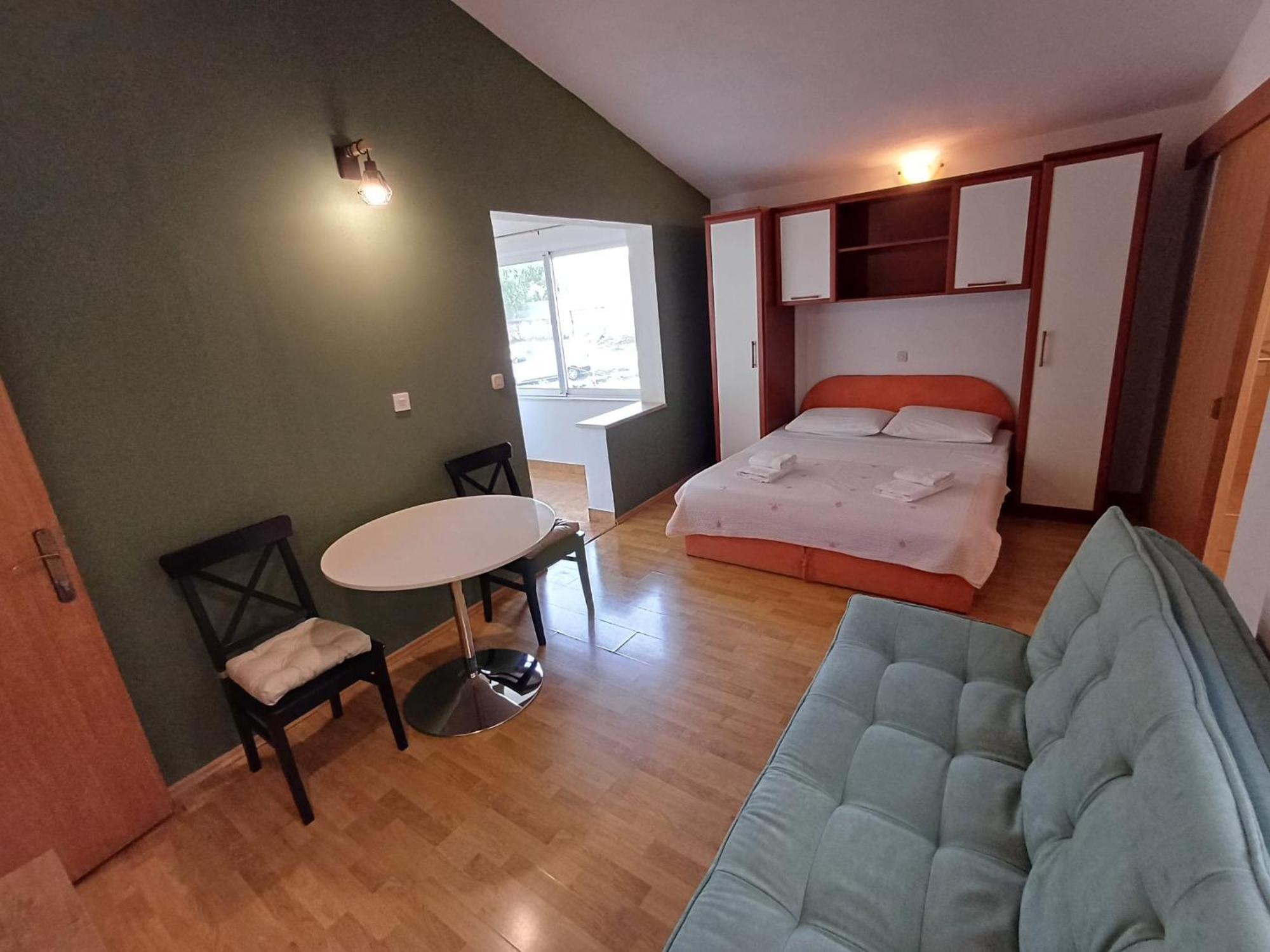 Apartmani Miki Podgora Eksteriør bilde