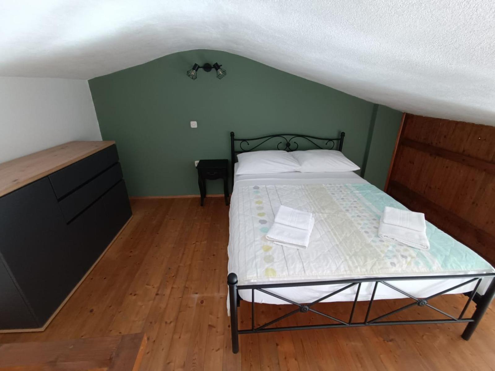 Apartmani Miki Podgora Eksteriør bilde